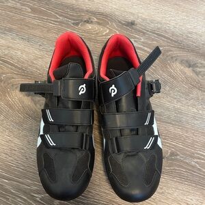 Peloton Men’s Black Athletic Cycling Shoes with Red Lining